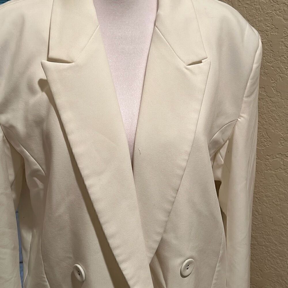Bardot Women's M Relaxed Oversized Blazer Jacket Cream White Long Minimalist New - Picture 2 of 10